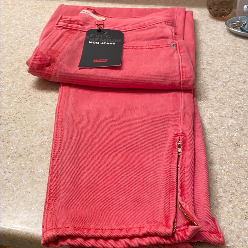 Levi Jeans - Picture 2 of 9